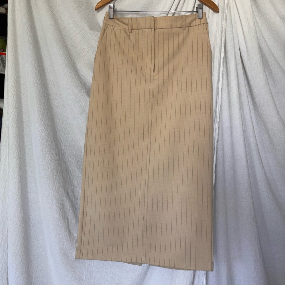 Beige Pinstripe Pencil Skirt - Classic Tailored Style